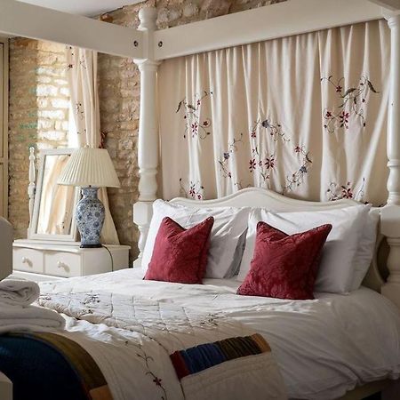 Stanton House, 6 Bedroom, 5 Bath Cheltenham Luaran gambar