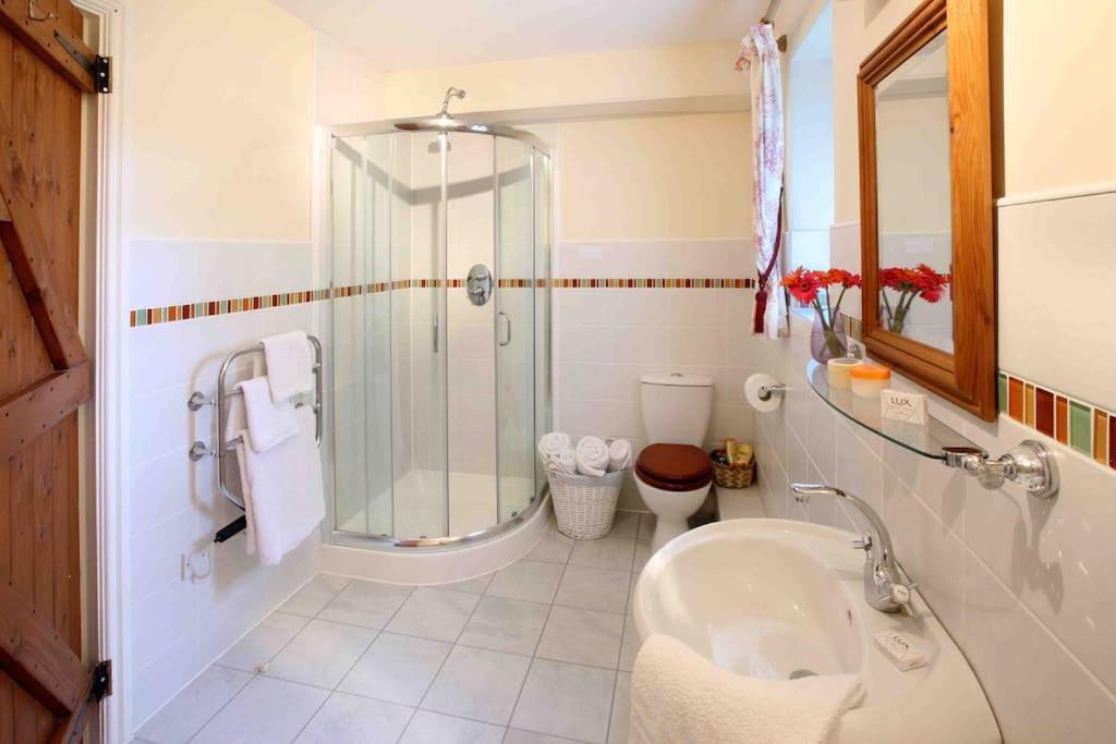 Stanton House, 6 Bedroom, 5 Bath Cheltenham Luaran gambar