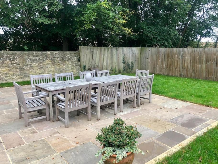 Stanton House, 6 Bedroom, 5 Bath Cheltenham Luaran gambar