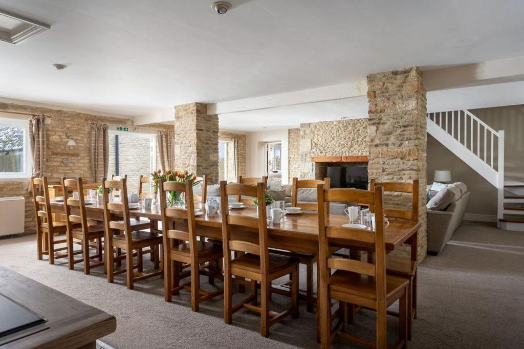 Stanton House, 6 Bedroom, 5 Bath Cheltenham Luaran gambar