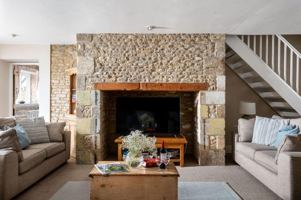 Stanton House, 6 Bedroom, 5 Bath Cheltenham Luaran gambar